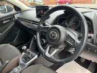 Usado Mazda 2 75 HP (55 kW) 2023 Cinzento Citadino