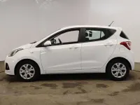 Used Hyundai i10 SE 67 HP (49 kW) 2014 White Hatchback