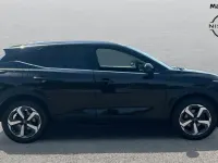 Used Nissan Qashqai N-Connecta 140 HP (102 kW) 2023 Black SUV