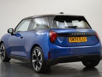 Używany Mini Cooper Hatch 133 kW (181 KM) 2025 Niebieski Hatchback