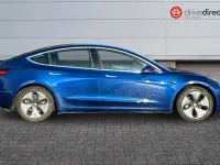 Używany Tesla Model 3 Long Range AWD 366 kW (498 KM) 2019 Niebieski Sedan/Limuzyna