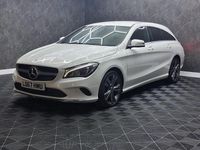 Used Mercedes CLA180 122 HP (89 kW) 2017 White Sedan
