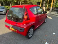 Used Peugeot 107 Active 68 HP (50 kW) 2014 Red Hatchback