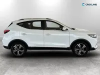 Used MG ZS Excite 106 HP (77 kW) 2023 White SUV