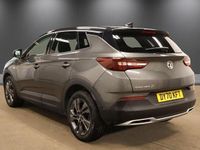 Used Vauxhall Grandland X SRi 130 HP (95 kW) 2020 Grey SUV