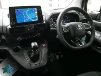 Used Toyota Proace Edition 100 HP (73 kW) 2023 White MPV