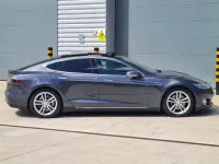 Used Tesla Model S 311 kW (423 HP) 2016 Silver Hatchback