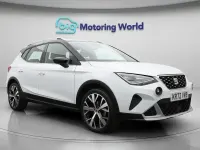 Usado Seat Arona Xperience Lux 110 CV (80 kW) 2023 Blanco SUV