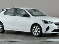 Used Vauxhall Corsa Design Edition 101 HP (74 kW) 2023 White Hatchback