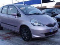 Second-hand Honda Jazz SE 82 CP (60 kW) 2008 Roșu Hatchback