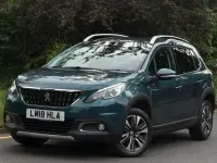 Second-hand Peugeot 2008 Allure 2018 Verde SUV