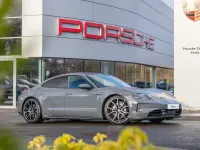 Nowe Porsche Taycan 319 kW (435 KM) 2025 Szary Sedan/Limuzyna