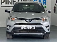Used Toyota RAV4 143 HP (105 kW) 2017 Silver SUV