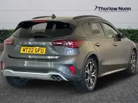 Używany Ford Focus Active 155 KM (114 kW) 2022 Szary Hatchback
