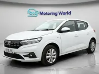 Gebraucht Dacia Sandero Comfort 90 PS (66 kW) 2021 Weiß Kleinwagen