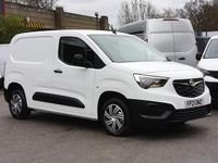 Used Vauxhall Combo 100 HP (73 kW) 2021 White MPV