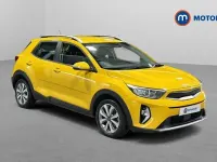 Used Kia Stonic 101 HP (74 kW) 2023 Yellow SUV