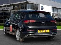Used VW Golf VIII Style 150 HP (110 kW) 2025 Black Hatchback