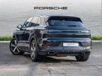 Used Porsche Cayenne 464 HP (341 kW) 2024 Black SUV