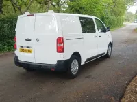 Used Vauxhall Vivaro Edition 120 HP (88 kW) 2020 White MPV