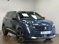 Second-hand Peugeot 5008 Premium 131 CP (96 kW) 2021 Albastru SUV