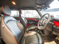 Usado Mini John Cooper Works Hatch 211 CV (155 kW) 2011 Negro Utilitario