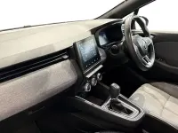 Used Renault Clio Techno 145 HP (106 kW) 2023 Black Hatchback