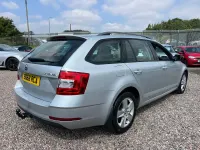 Used Skoda Octavia SE 115 HP (84 kW) 2019 Silver Estate