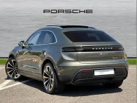 Used Porsche Macan 300 kW (408 HP) 2025 Green SUV