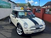 Used Mini ONE 2004 White Hatchback