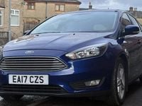 Used Ford Focus Zetec 125 HP (91 kW) 2017 Blue Hatchback