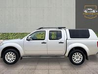 Begagnad Nissan Navara 2011 Silver Pickup