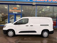Used Vauxhall Combo 100 HP (73 kW) 2021 White Van