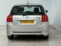 Used Toyota Corolla 97 HP (71 kW) 2005 Silver Hatchback