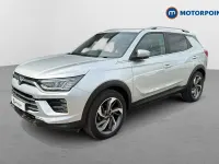 Used SsangYong Korando 163 HP (119 kW) 2020 Silver Estate