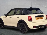 Używany Mini Cooper S Classic 192 KM (141 kW) 2019 Biały Hatchback