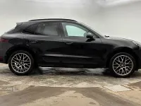 Begagnad Porsche Macan 252 HK (185 kW) 2018 Svart SUV