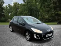 Gebraucht Peugeot 308 Active 2013 Schwarz Kleinwagen