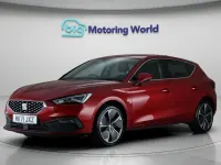Begagnad Seat Leon XCELLENCE Lux 204 HK (150 kW) 2021 Röd Halvkombi