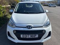 Begagnad Hyundai i10 SE 87 HK (63 kW) 2017 Vit Halvkombi