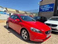 Used Volvo V40 2014 Red Hatchback