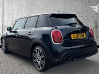 Usado Mini Cooper Exclusive 136 HP (100 kW) 2021 Preto Citadino