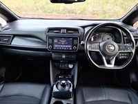 Usado Nissan Leaf N-Connecta 110 kW (150 HP) 2020 Cinzento Citadino