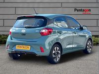 Used Hyundai i10 Advanced 65 HP (47 kW) 2024 Green Hatchback