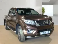 Used Nissan Navara Tekna 190 HP (139 kW) 2016 Bronze Pickup