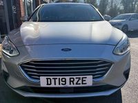 Used Ford Focus Zetec 120 HP (88 kW) 2019 Silver Hatchback