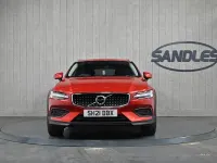 Used Volvo V60 CC 250 HP (183 kW) 2021 Red Estate
