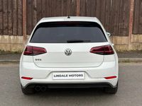 Used VW Golf VII GTD 181 HP (133 kW) 2017 White Hatchback