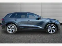 Usado Audi Q6 e-tron S-Line 221 kW (301 CV) 2024 Gris SUV
