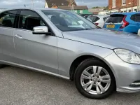 Usado Mercedes E220 SE 2013 Prateado Sedan